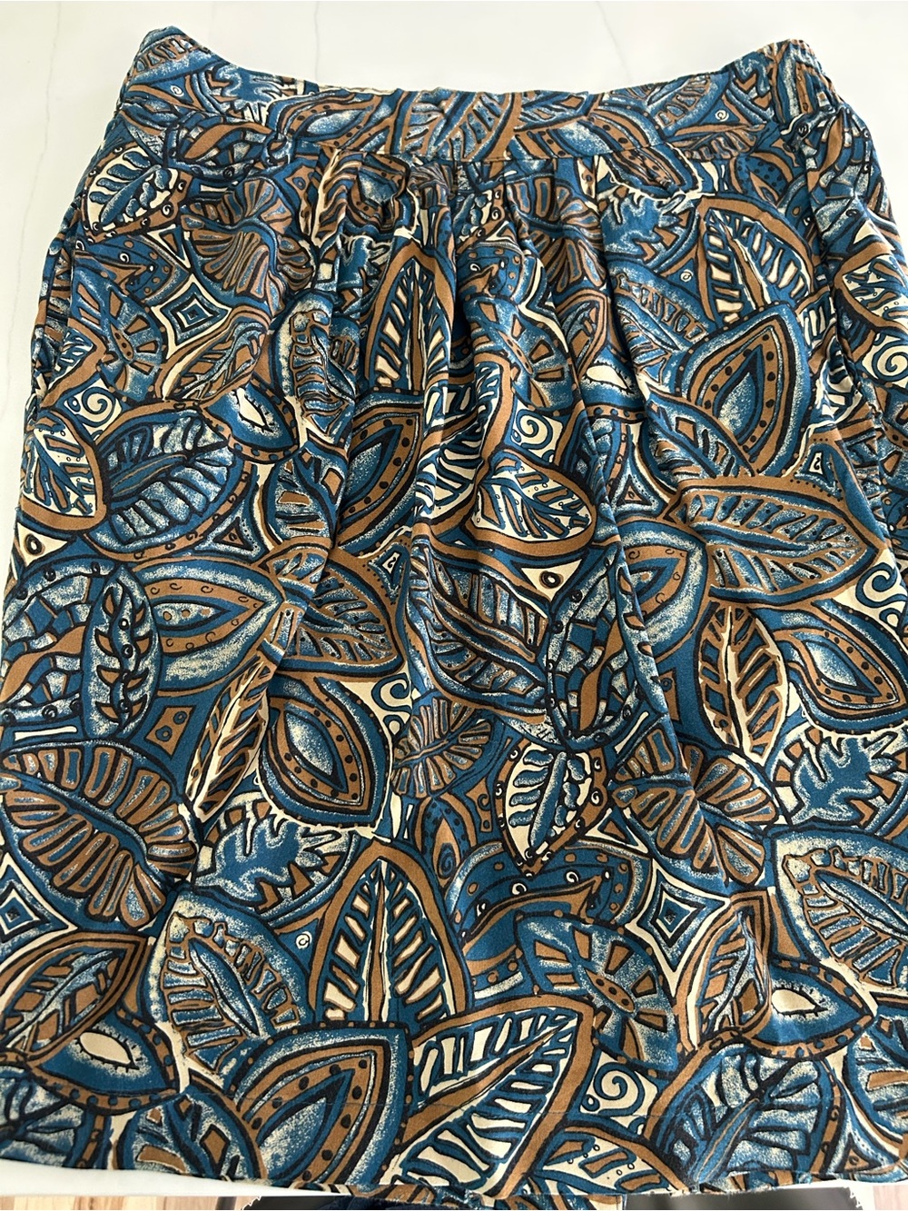 Maggie Lawrence rayon size medium